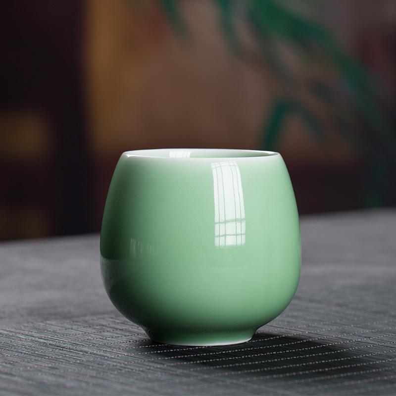 Longquan Celadon Ceramic Tea Cup - Handleless, Engravable, with Ice Crack Design for Home or Office Use