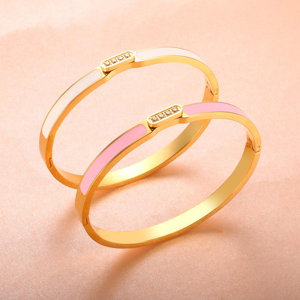 Fashionable Stainless Steel Titanium Bracelet Women's Simple Versatile Cold Electric Plating 18K Gold Plated Diamond Drip Glue
