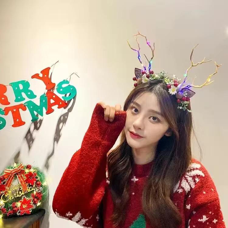 2022 Luminous Antlers & Butterfly Headband: Festive Children's Photo Props