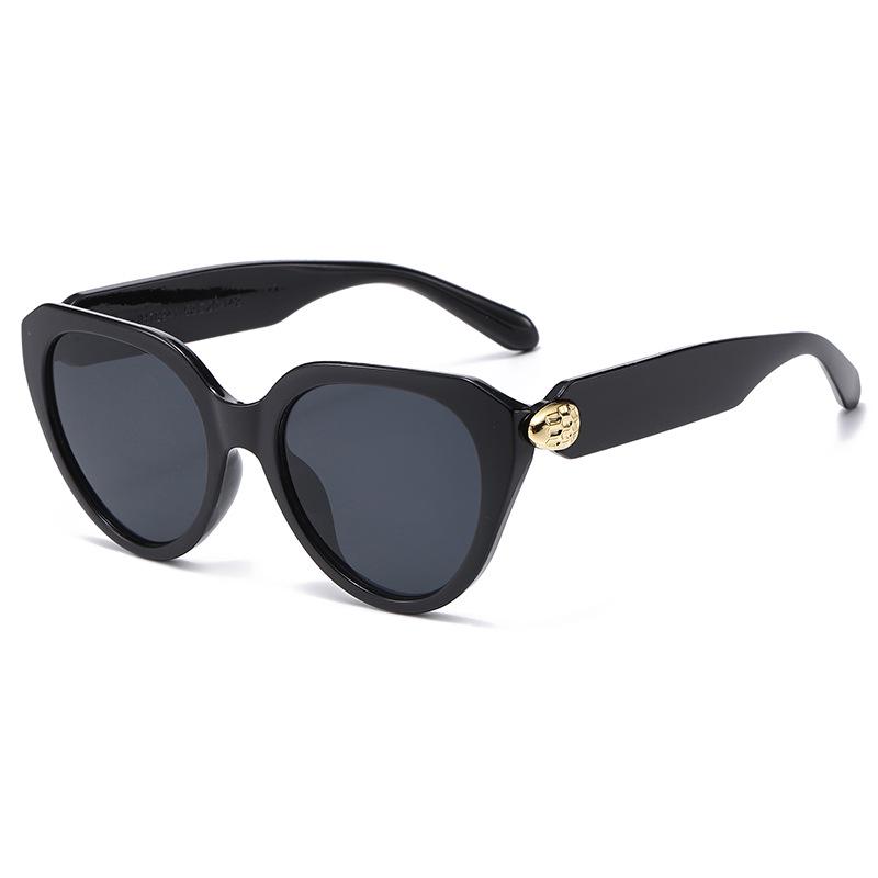 2026 Snake Head Cat Eye Women's Sunglasses: European & American High-End Style with Sun Protection