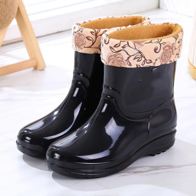 Women's Autumn And Winter Midsole Thick Soled Warm And Velvet Anti Slip Waterproof Shoes Rain Boots Rubber Shoes