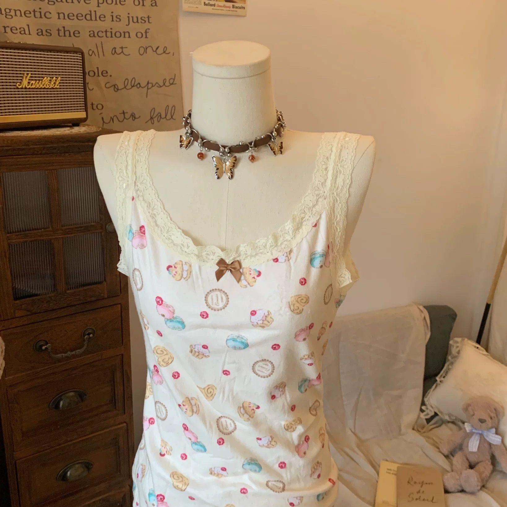 

Японские милые сладкие майки с принтом торта Каваий без рукавов с кружевной отделкой и бантом Летний повседневный тонкий мягкий топ для улицы Женский 2025 M абрикосовый