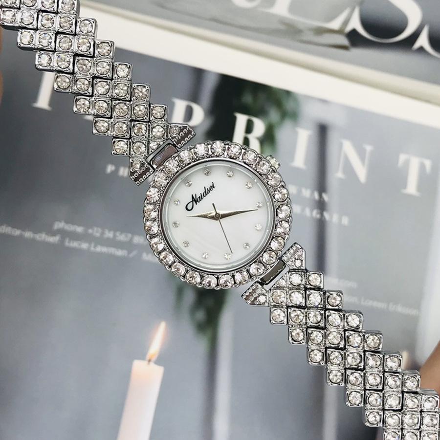 Watch Ladies Luxury Diamond Fritillary Small Dial Bracelet Full Diamond Niche Light Luxury Rhinestone Women'S Watch