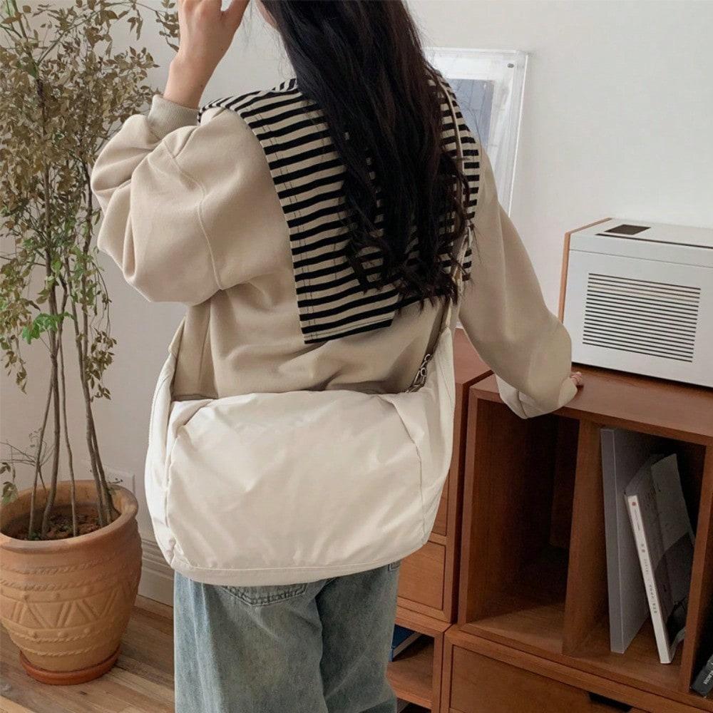 Universal Oblique Dumpling Bag For Boys And Girls Lightweight Versatile Shoulder Bag