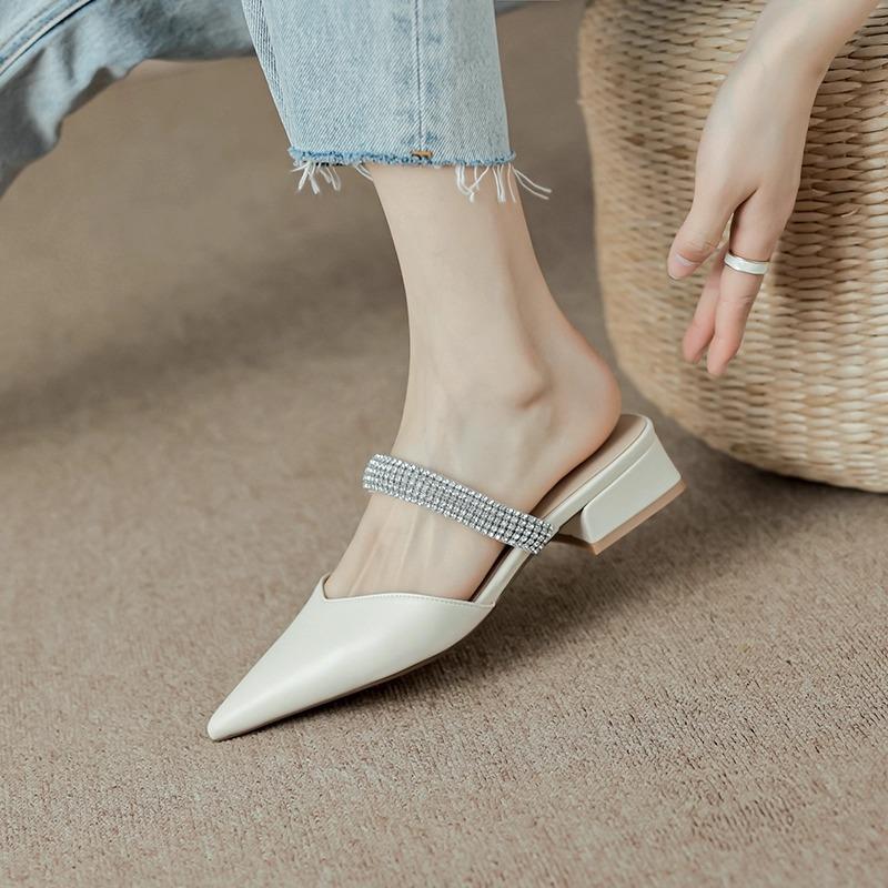 Rhinestone Light Luxury Pointed Head Bag Head Fashion Temperament Cool Slippers Women's Thick Heel 2025 Summer New Shallow Middle Heel Muller Shoes
