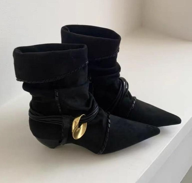 

Fashion New Style Woman Ankle Boots Autumn Suede Leather Pleated Women Pointed Toe Western Cowboy Boots Fashion Short Luxury Boots 35