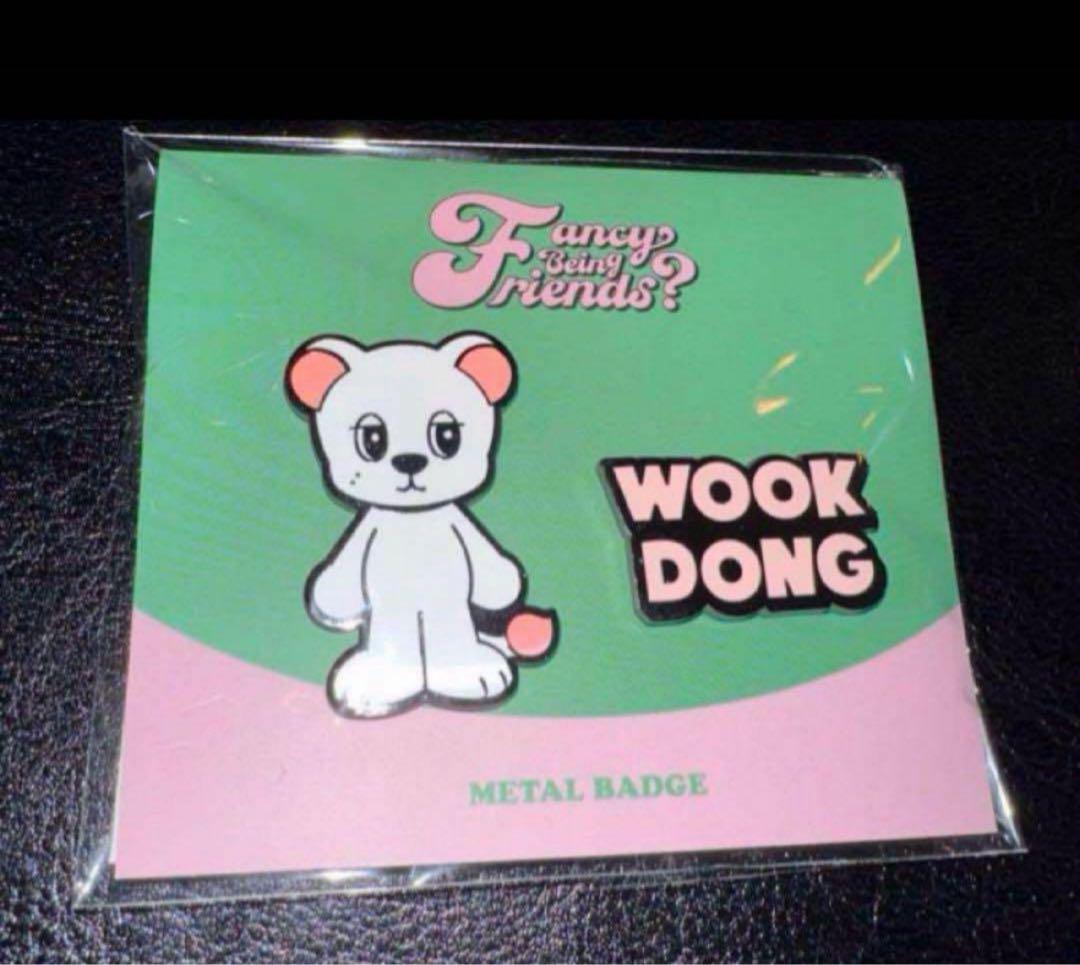 

[Б/У] Металлический значок Ли Дон Ука Эксклюзивный поп-ап в Корее