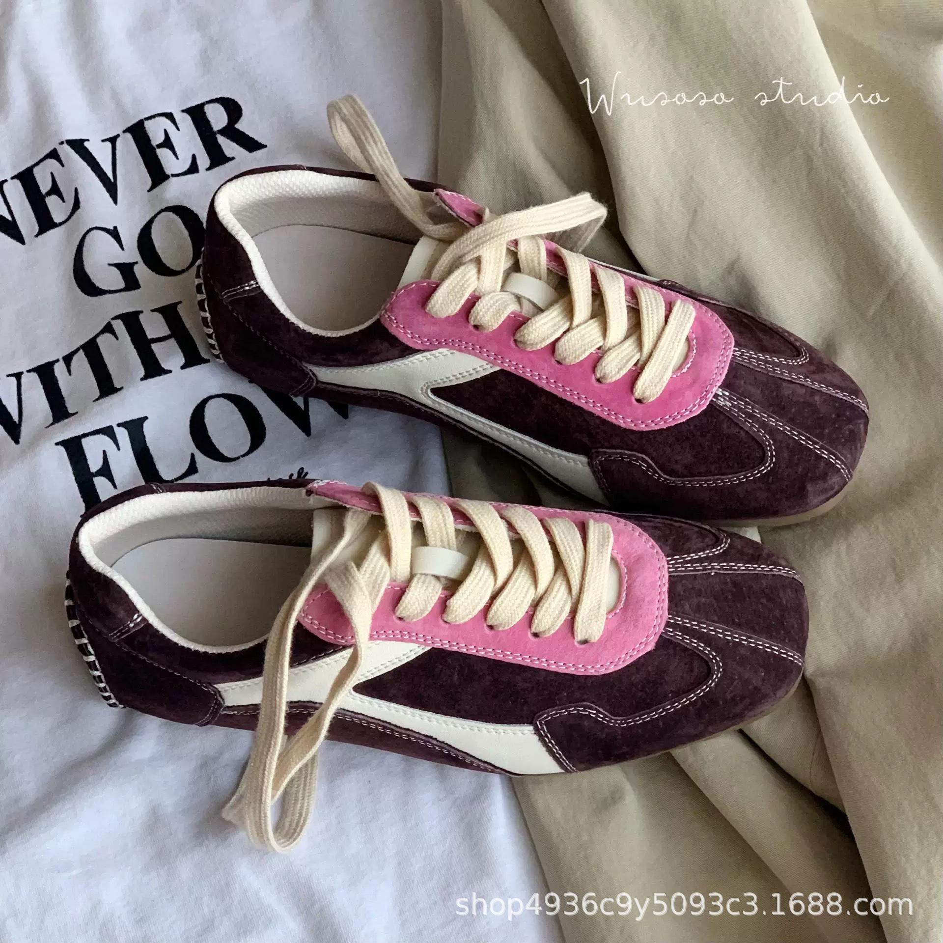 

Retro German training shoes women s shoes 2025 spring and autumn soft leather versatile casual shoes sports shoes flat-soled Forrest Gump shoes trend 35 фуксія