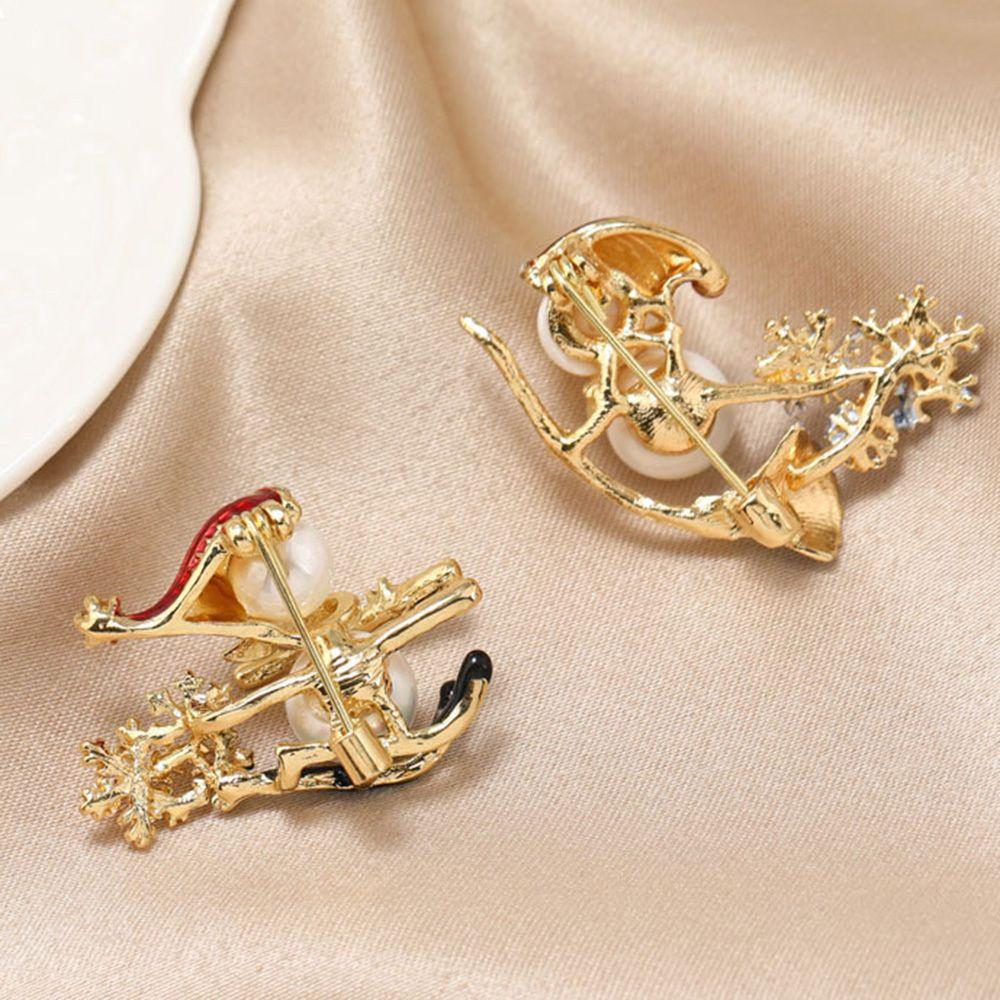Snowman Male Female Korean Style Pin Fashion Jewelry Christmas Brooches Christmas Women Badge