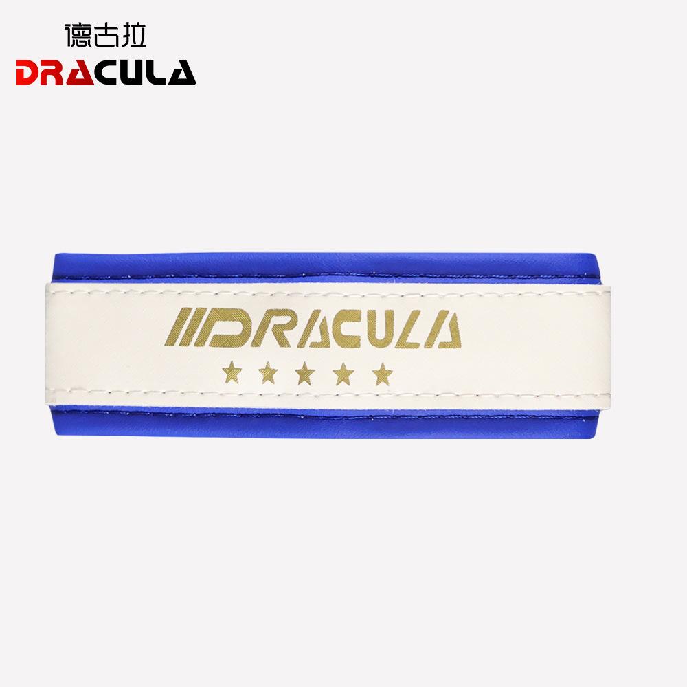 Guantoni da boxe allacciati: Magia del velcro, allacciatura monoposto, auto-aiuto