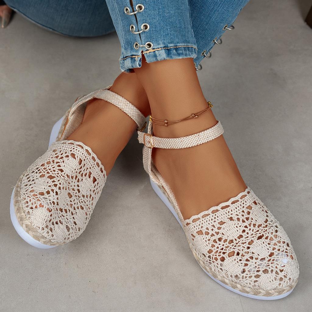 Fashion 2025 Large Size New Roman Shoe Bag Toe, Fashionable Perforated Hemp Rope Anti-slip One-line Sandals with Wedge Heels