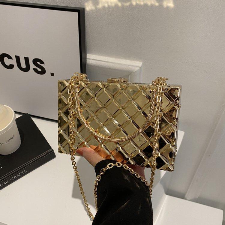 

PU Shoulder Bags Chains Women s Bags on Sale 2024 Fashion Solid Sewing Thread Handbag Hasp Small Square Bag Bolsa Transversal золотой