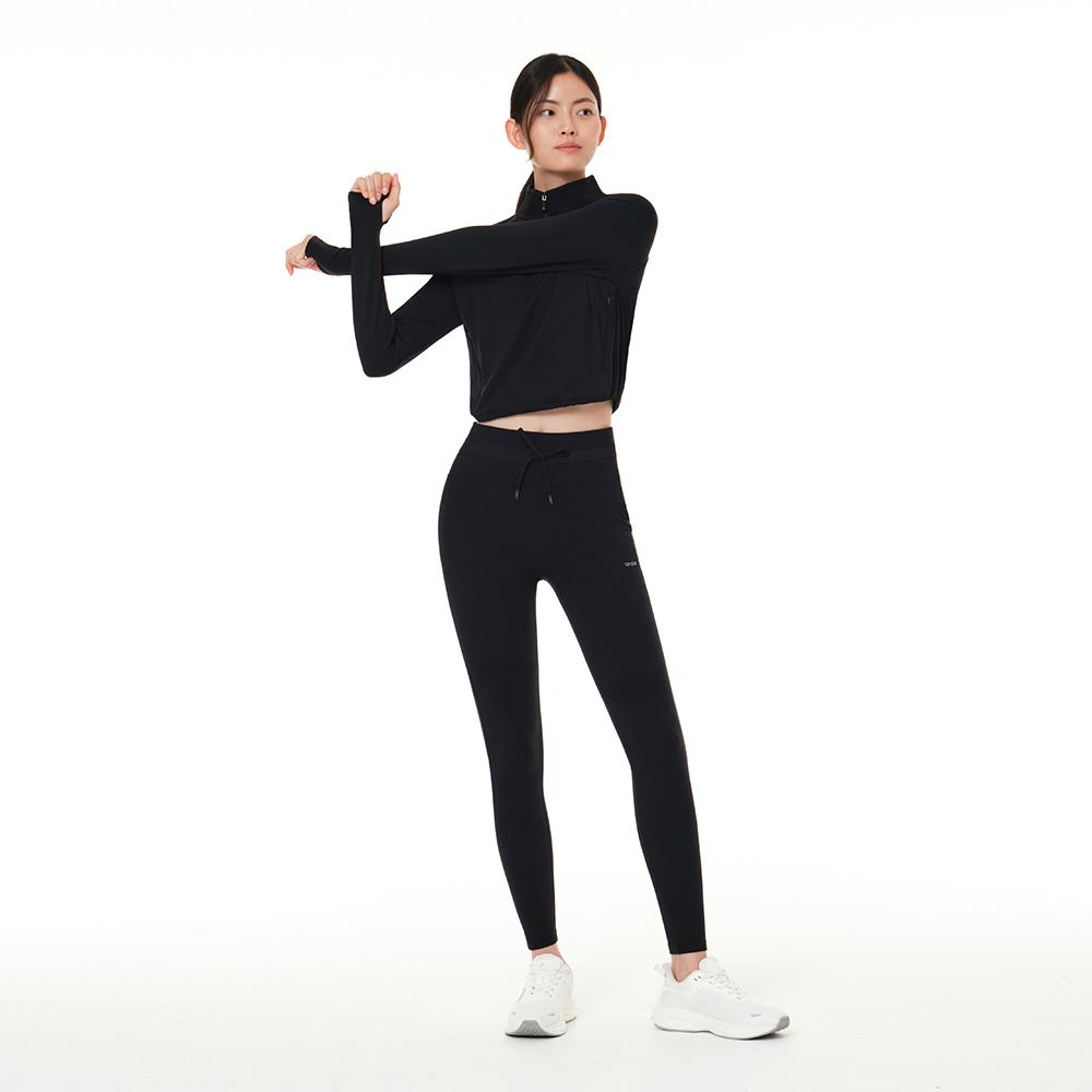 ANDAR Lillaire Fleece-Lined Crop Half Zip