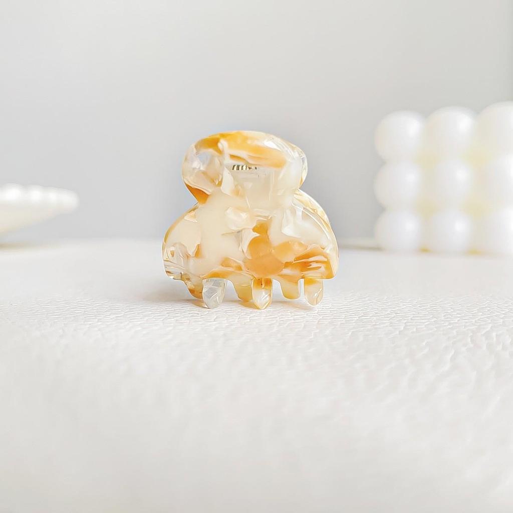 Korean Dopamine Mini Claw Clip: Cute Hair Accessories for Women & Children