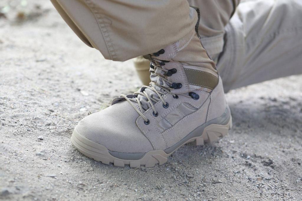 Brandit Defense Походные ботинки бежевого цвета