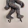 Wall Mounted Resin Chimpanzee Hanger Hook Decorative Metal Hanging Hooks Shaped Hanging Brackets for Garden, Home Decor