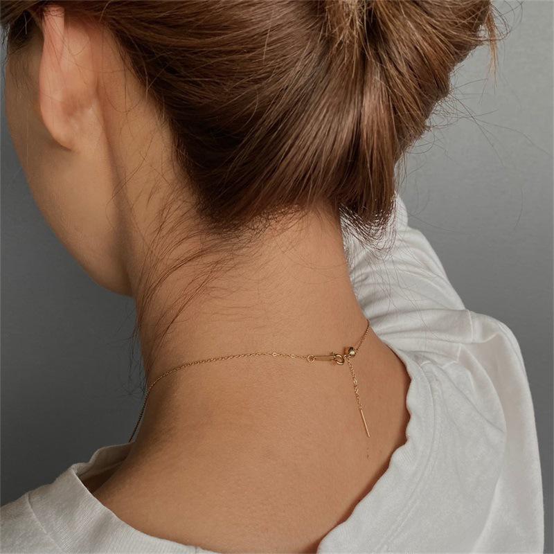 Adjustable Gold Stainless Steel Clavicle Necklace - Versatile European & American Style for Women