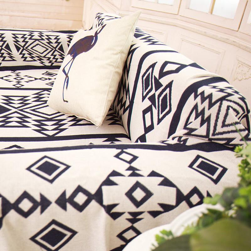 

Reversible Multi-purpose Sofa & Table Throw 180x300cm