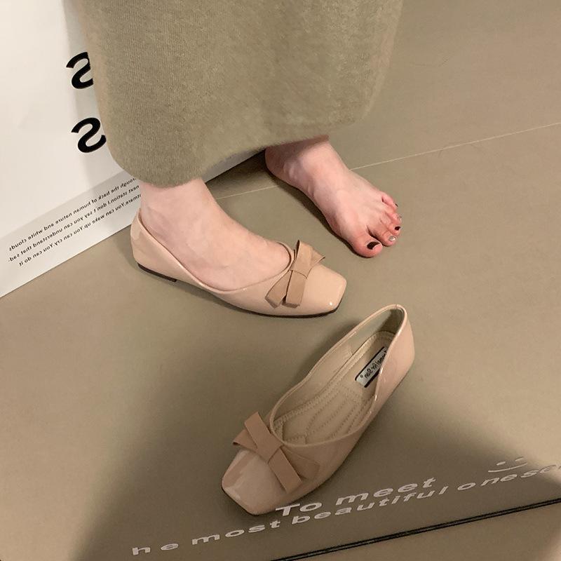 2025 new fairy style with skirt flat-soled single shoes women's autumn gentle bow one-pedal ladyshoes