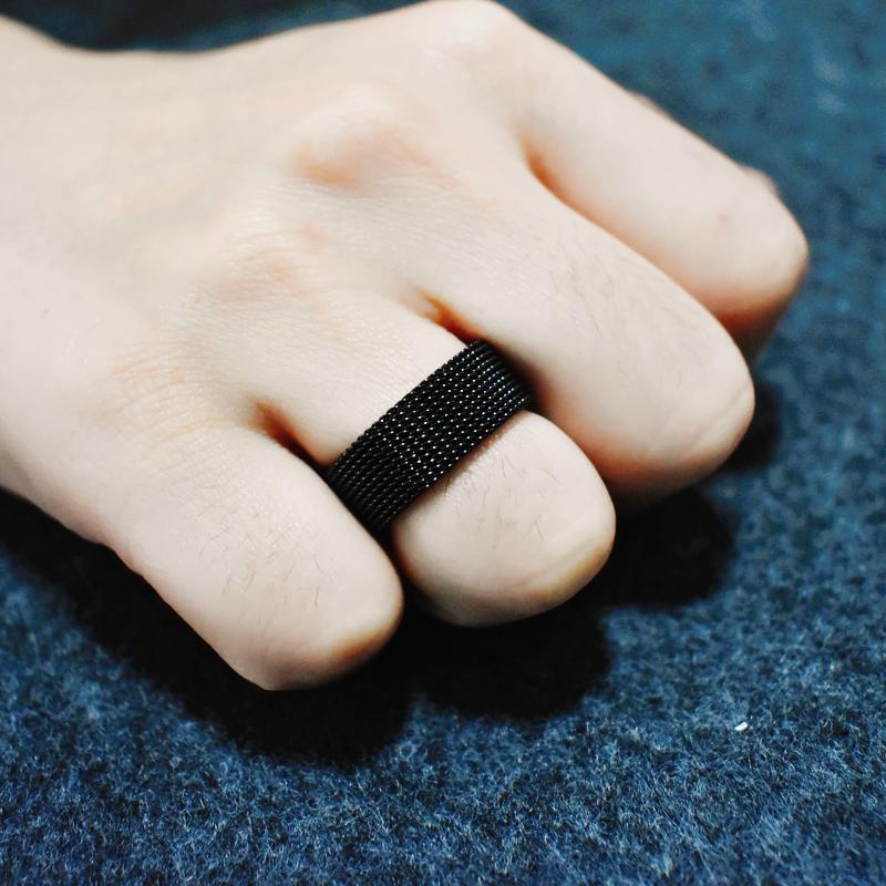 Fashion Mens Modern Stainless Steel Deformable Mesh Band Ring Mesh Band For Men and Women Casual Sports Charm  Party Gift