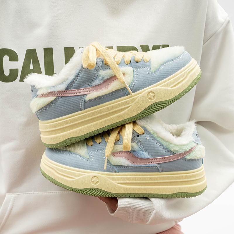 

летние новые сетчатые женские белые туфли универсальные кроссовки дышащие скейт-кеды модная повседневная обувь модные мужские однослойные туфли 39