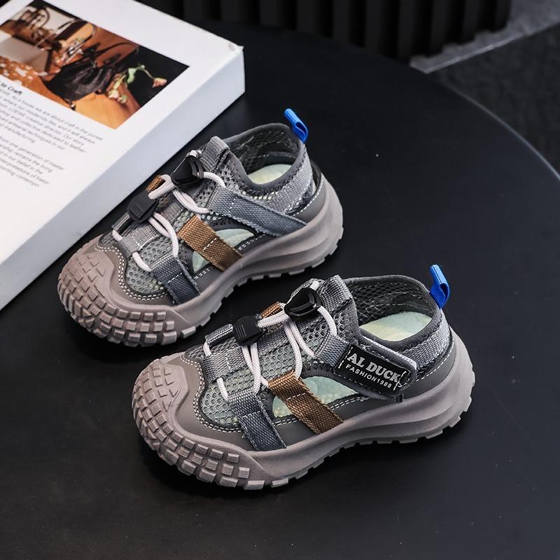 Open-cell Breathable Children's Sandals for Girls - Lightweight and Casual Shoes