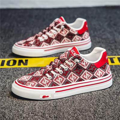 Chaussures d'été en toile pour hommes Mode Résistant à l'usure Baskets décontractées basses Designer de haute qualité Chaussures de skateboard à enfiler pour hommes Nouveau