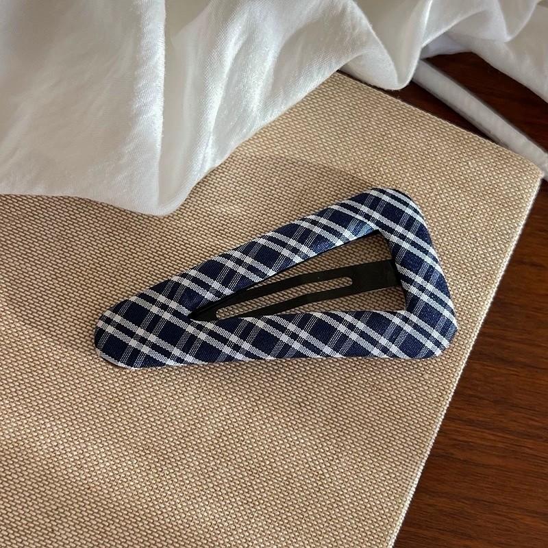Korean Style Polka Dot Triangle Hair Clip Women's Fashionable and Simple BB Clip Hair Accessories