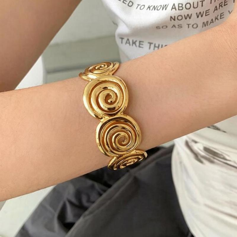 Retro Metallstruktur Armband Damen Gestreift Unregelmäßig Offener Armreif Mode Exquisit Täglich Bankett Party Schmuck Zubehör Geschenke