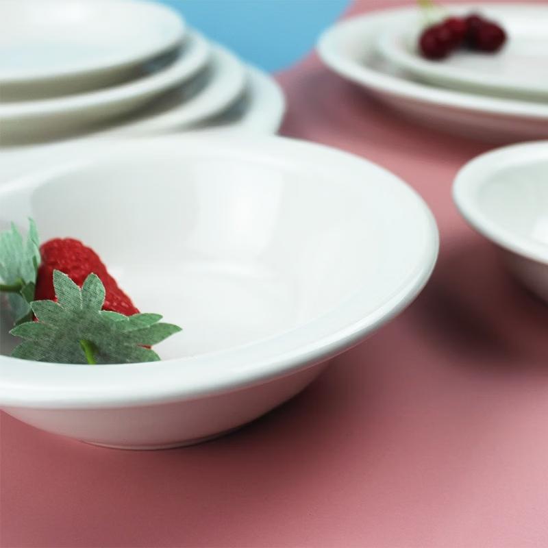 Abay Milky White Glazed Ceramic Fish Plate