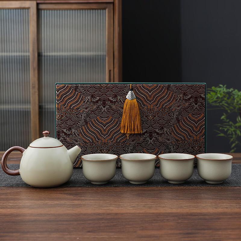 Xiaocixiaoqu Beige Ru-ware Gongfu Tea Set