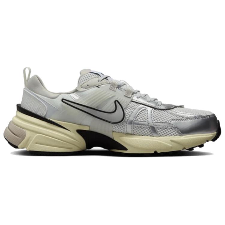 Ny Nike V2K Run Summit White Metallic Silver