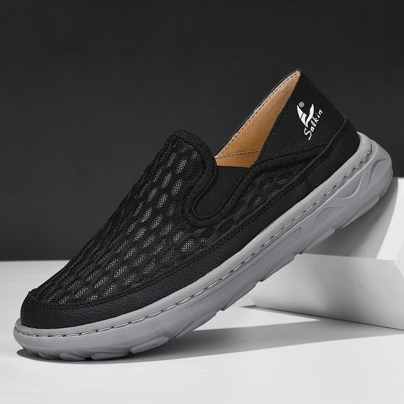 Summer Men's Breathable Casual Mesh Shoes with Soft Soles and Soft Surfaces, Slip Resistant Stitching for Shoe Making