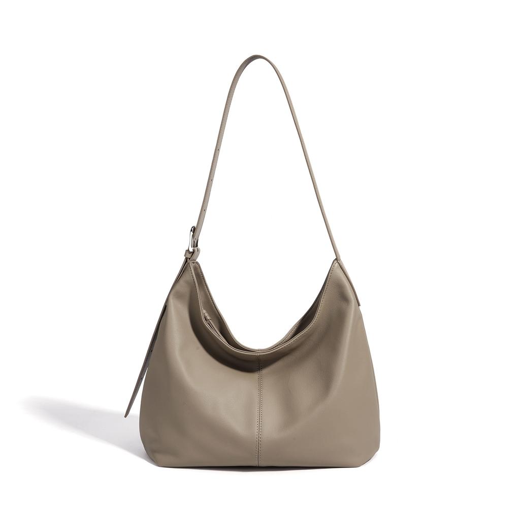 Classic high-end shoulder bag fashionable and simple large-capacity commuting lazy messenger bag women's bag