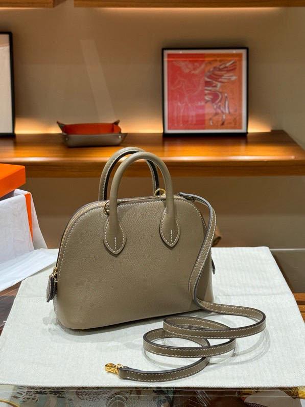 2024 Genuine Leather Mini Goatskin Crossbody Bowling Bag for Women