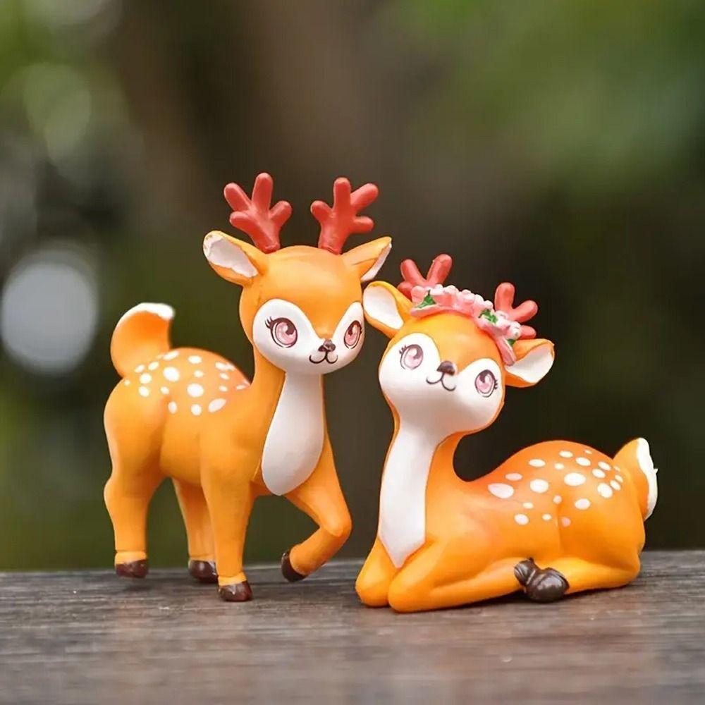 Waterproof Cartoon Sika Deer Figurine Delicate Animal Statue  Courtyard