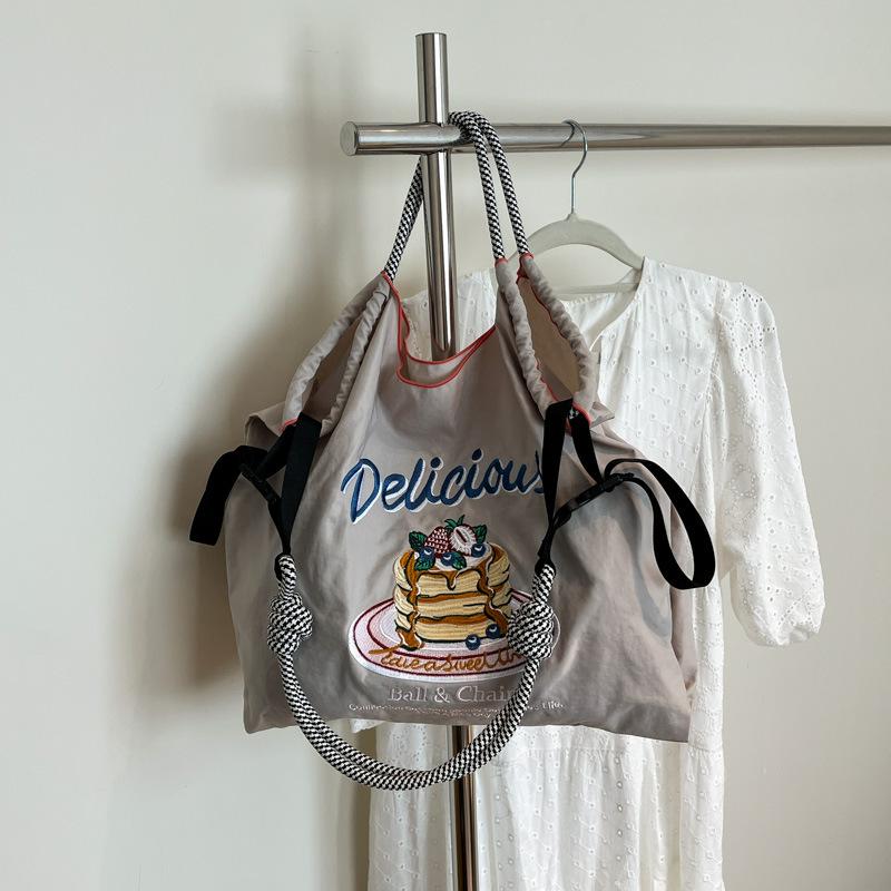 Japanese Niche Design Shopping Bag Women's Handbag Embroidered Flower Nylon Shopping Bag 2025 Summer New Portable