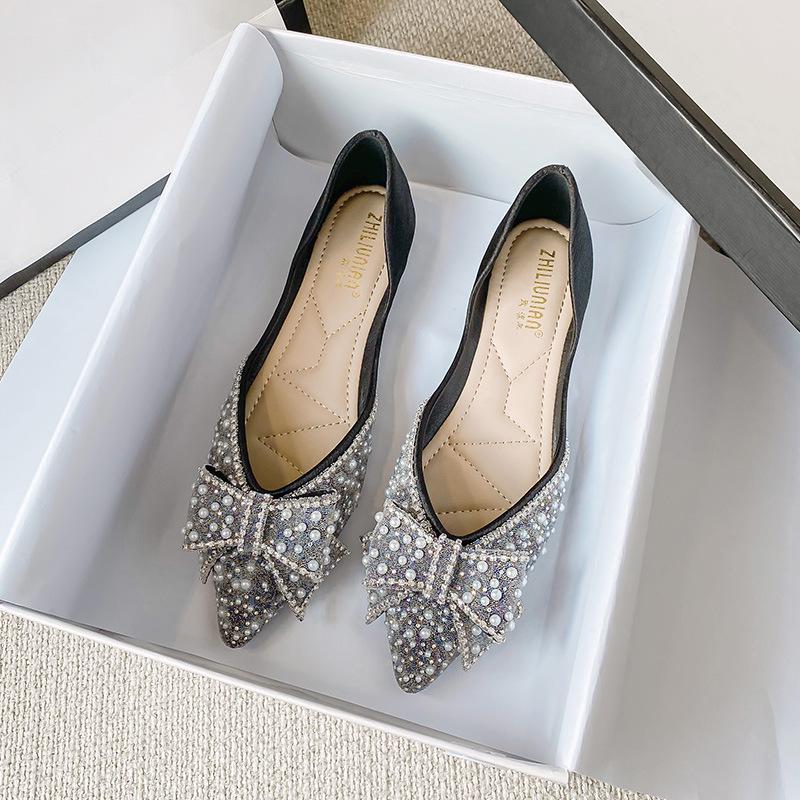 Flat-soled Ladyshoes Women's 2025 New Spring Pointed Rhinestones Evening Single Shoes Soft-soled Large-size Women's Shoes 41-43 Autumn Shoes