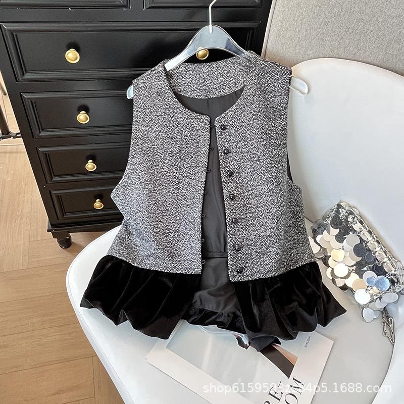 

Жилет из золотого бархата в стиле сяосянфэн, сочетающийся по цвету, однобортный, с тонким темпераментом, универсальный, наслоенный топ, новый топ XXXL [Recommended 138-75kg]