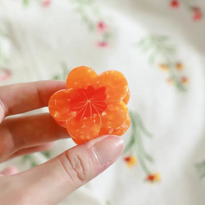 Nasturtium Mini Hair Claw