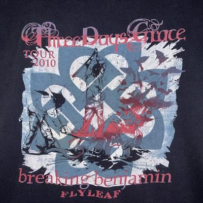 Vintage 2010 Three Days Grace Breaking Benjamin Flyleaf Tour T-Shirt Tops T-Shirts Herren Damen