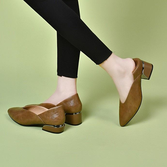 Pointed Head Shallow Mouth Single Shoes Women's Spring New Simple and Generous Two Height One Pedal Work Shoes