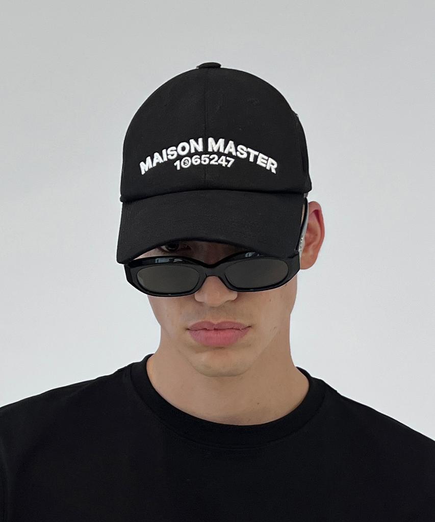 MAISON MASTER Curve Logo Ball Cap