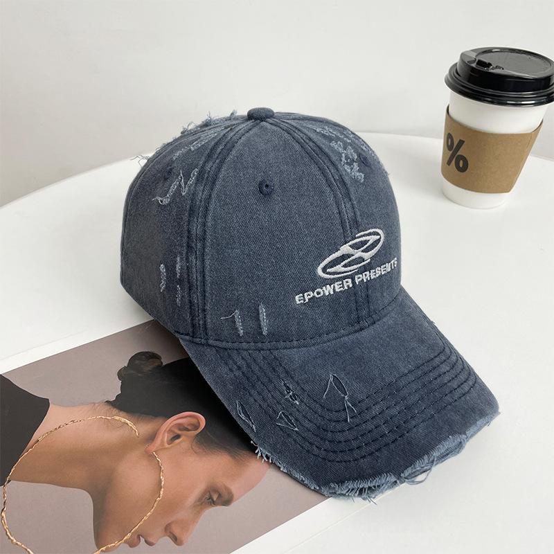 Washed hole baseball cap Four Seasons Versatile retro sunscreen men's and women's peaked caps Big head showing face Small sun hat