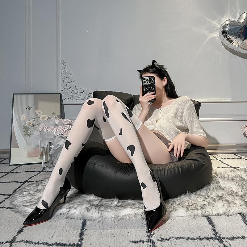 Sex cow stockings, sexy long tube milk white spotted socks, high tube knee socks, girl cute leg stockings