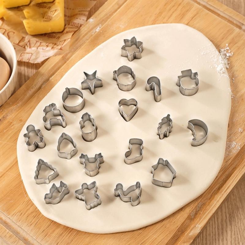 20Pcs Durable Stainless Steels Holiday Christmas Cookie Molds Assorted Shape For Festives Baking And Family Activity