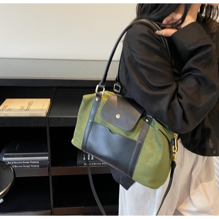 Frosted Retro Bag Women's Large Capacity Autumn and Winter Messenger Bag Single Shoulder Underarm Commuter Tote Bag