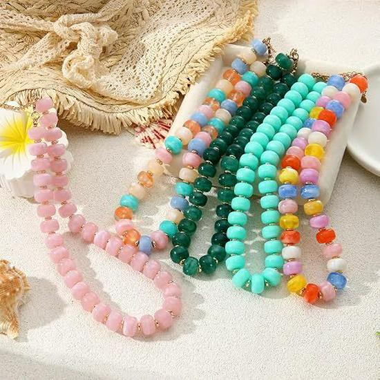 Bright Bohemian Beach Choker: Jelly-Colored Acrylic Resin Necklace for Women