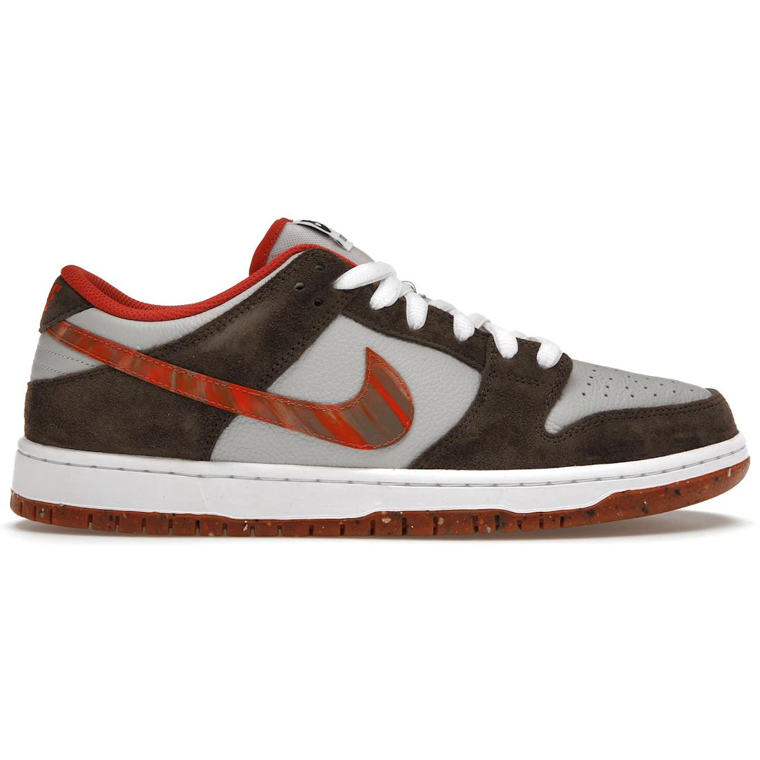 

Sneaker Nike SB Dunk Low Crushed D.C.(DH7782-001) 36.5