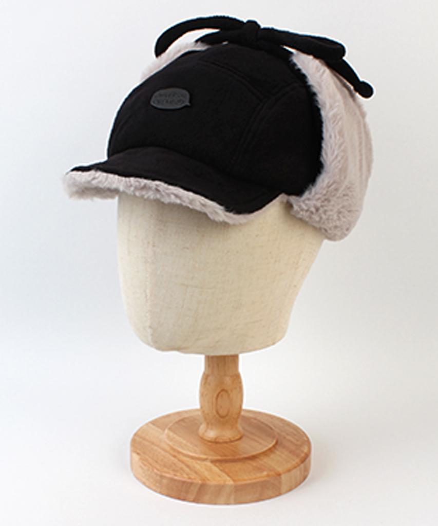 Yunibeosyeolkemiseuteuli Soft Fur Black Earflap Cap